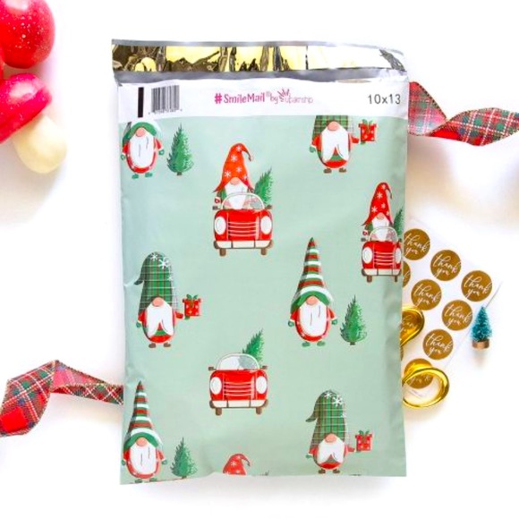 Christmas Gnome Holiday Poly Mailers Designer Shipping Bags Nwt - Picture 2 of 4